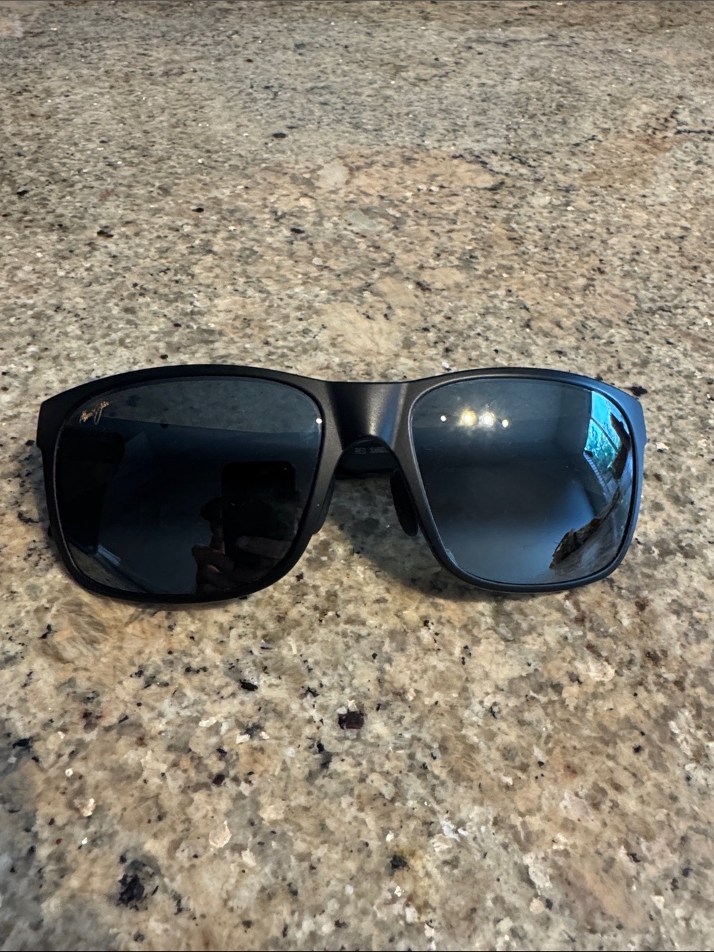 Maui Jim Red Sans Sunglasses